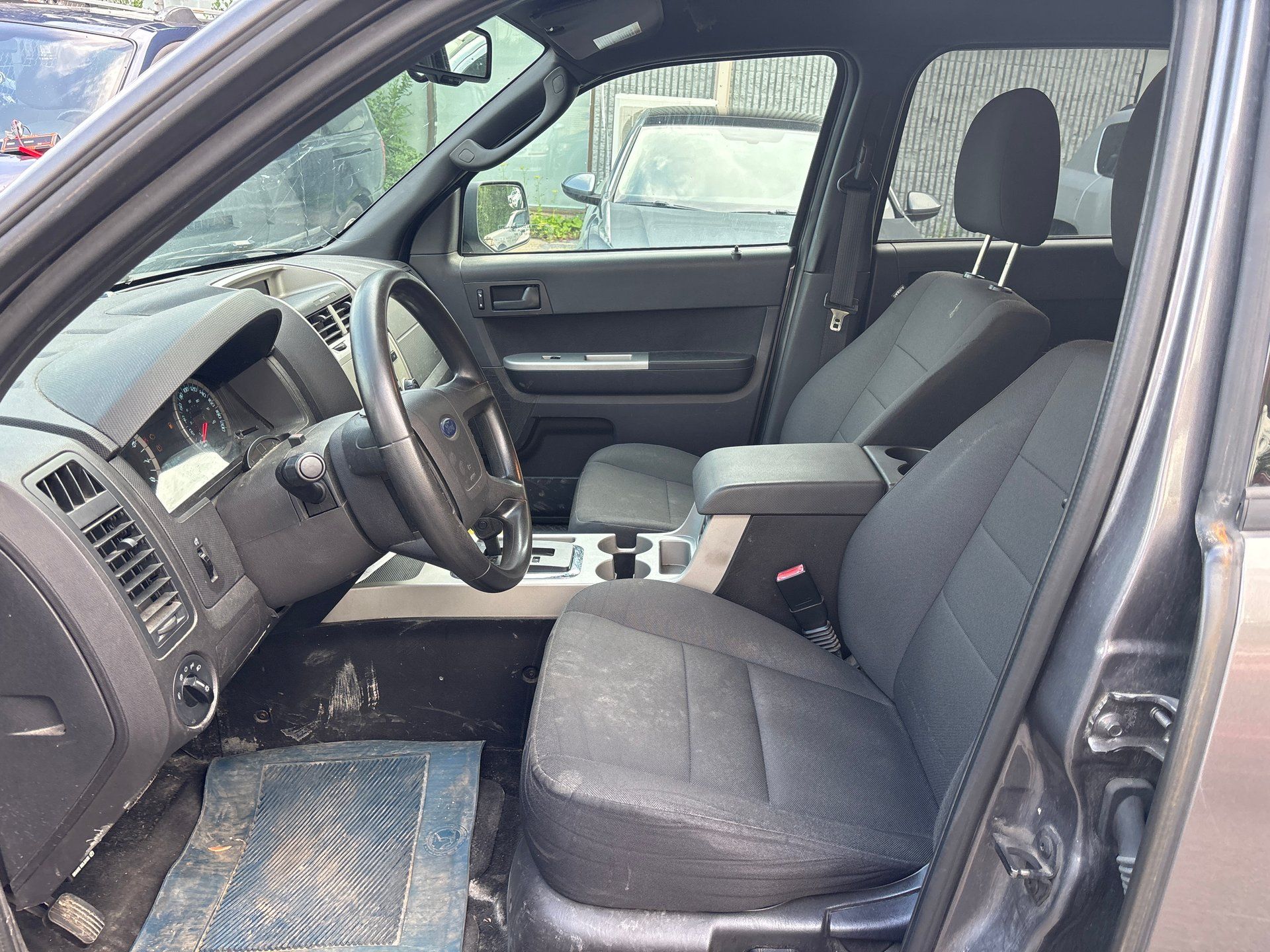 Ford Escape 2010 - Image 10